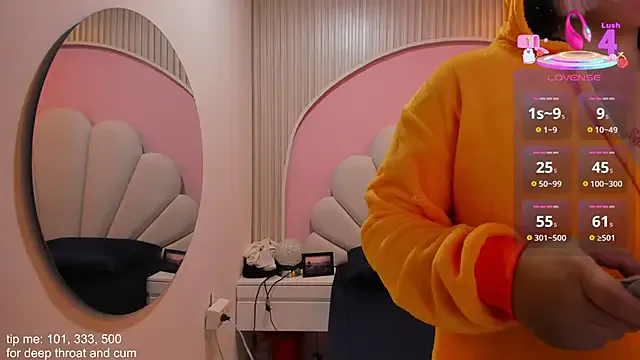 hinata_dolly on StripChat