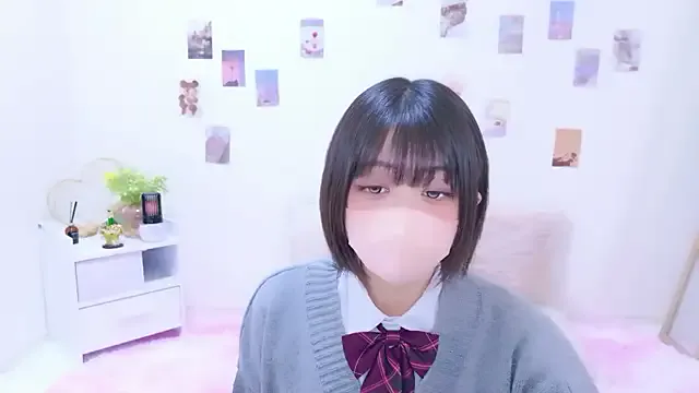 Hinata_Sun on StripChat