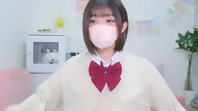 Hinata_Sun on StripChat