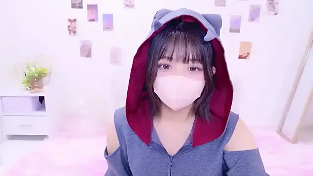 Hinata_Sun on StripChat