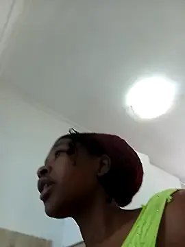 HipsDontLieX95 on StripChat