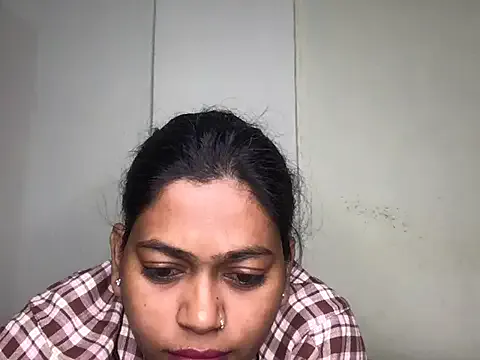 HoleyCoupon on StripChat