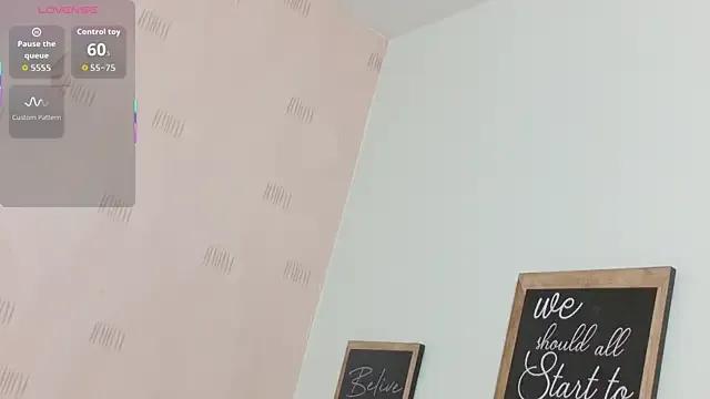 Freechat hotlatinateacher on StripChat