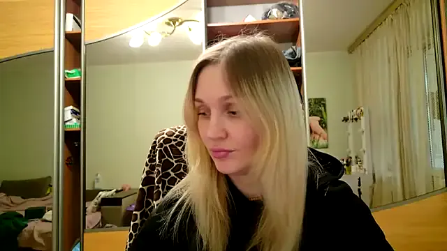 Hotty_Evochka on StripChat