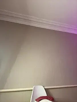 HugeBoobsAlice on StripChat