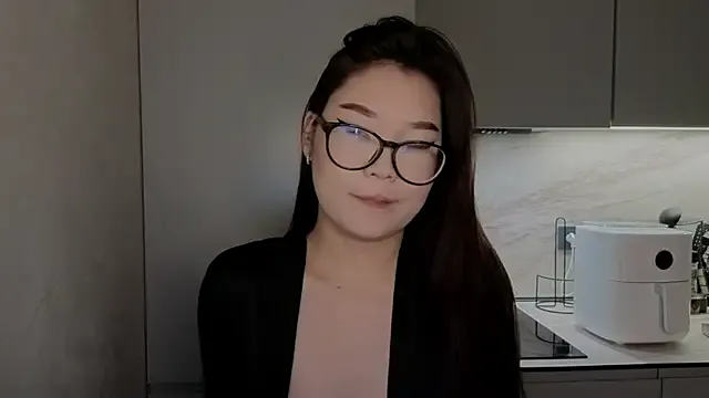 iamyuki on StripChat