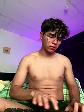 Im_Camii on StripChat