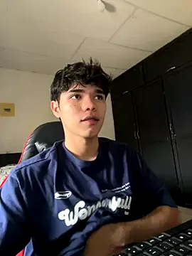 Im_Camii on StripChat