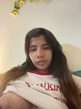 isabella__naugthy — Oil in my boobs