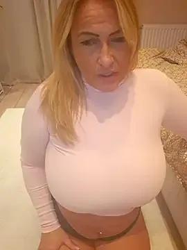 StripChat Isabellaa04 is Freechat Isabellaa04 — Plug anal