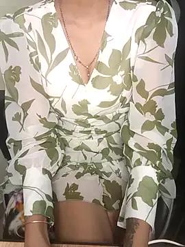 Freechat Isha_Sax on StripChat