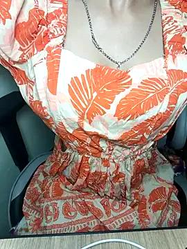 Freechat Isha_Sax on StripChat