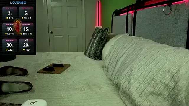 ivynyxx on StripChat