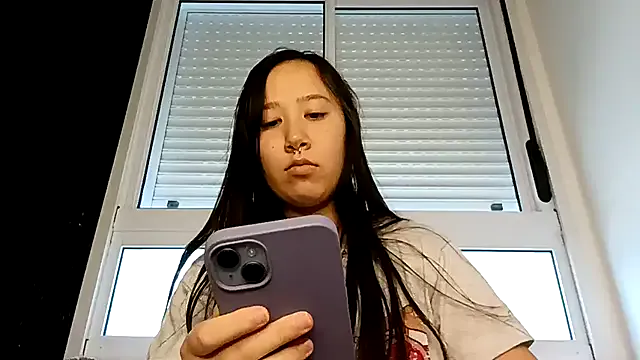 Japabaixinha on StripChat