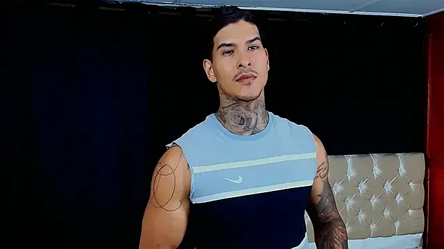 jiro_kenji1 on StripChat