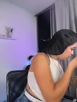 JoselinFlower_ on StripChat