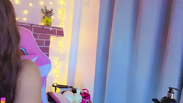 Juanelopez1 on StripChat