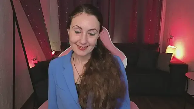 Juliet_Jamess on StripChat