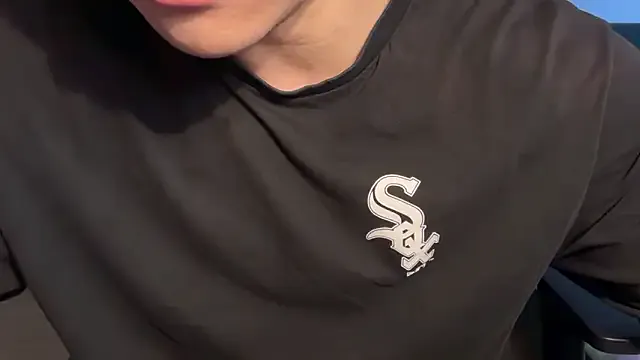 jungcock3210 on StripChat