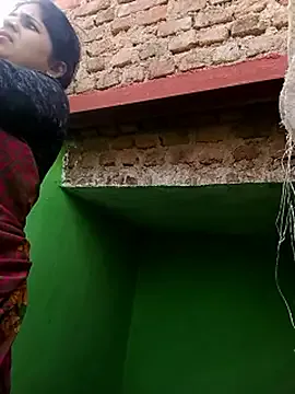 Karishma_cute on StripChat