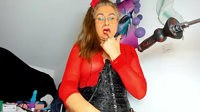 KarlaHartley model from sc