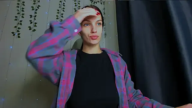 KarlaSim on StripChat