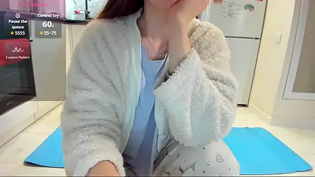 Katya_yoga on StripChat