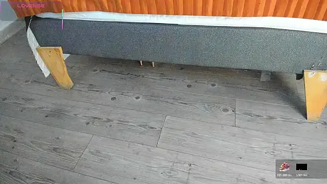 kendra_london on StripChat