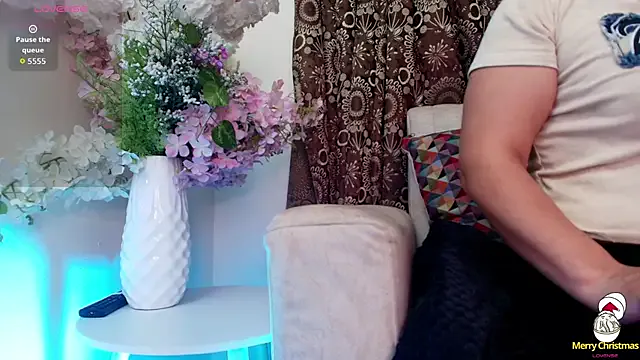 Kiaraa88 on StripChat