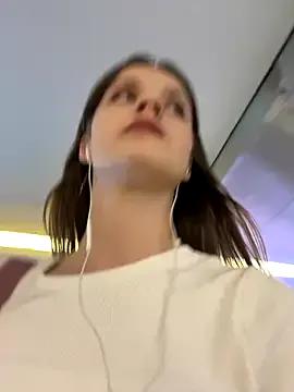 Freechat KittyQueeny on StripChat