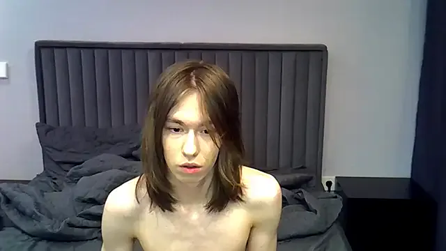 kr1sfemboy on StripChat