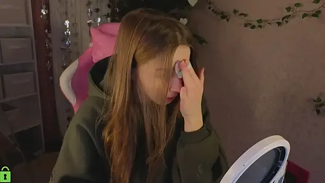 L1na_Reeds — Teasing straps panties