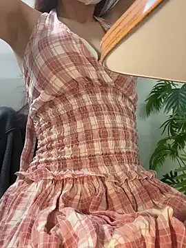 Lami_Mi on StripChat