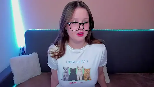 Lana_Delanay on StripChat