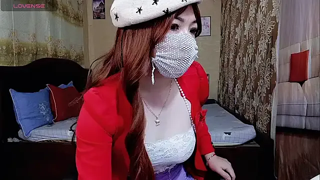 Lanian-99 on StripChat