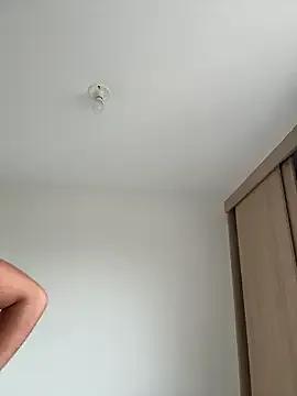 StripChat LauraCatalina is Freechat LauraCatalina — Ride your cock + control x5min