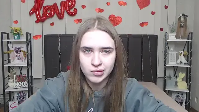 LauraHlot on StripChat