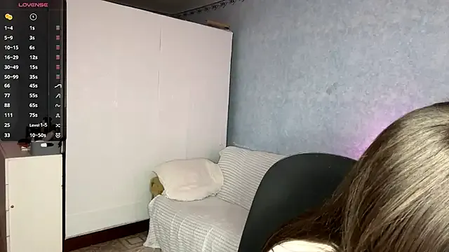 Lia_rise on StripChat