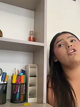 Lia_sexx — SHOW ASS DOGGY