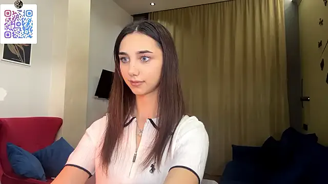 LinaMour on StripChat