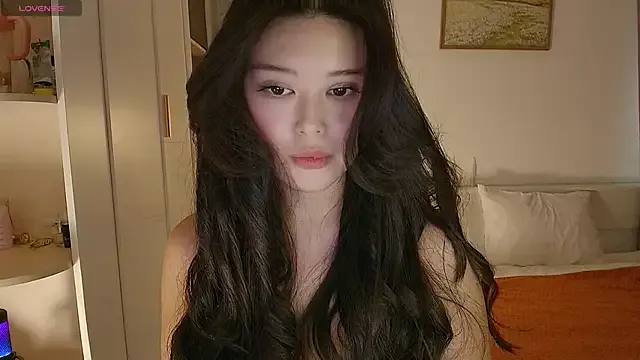 linbaelin on StripChat