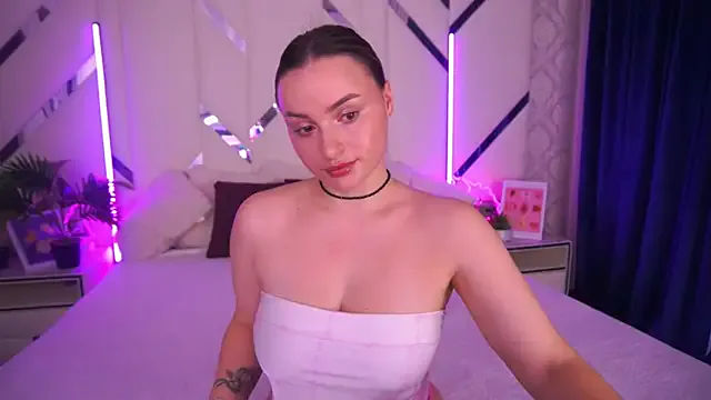 LindsieGreyy on StripChat