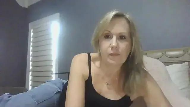 Private Lisaisluscious on StripChat