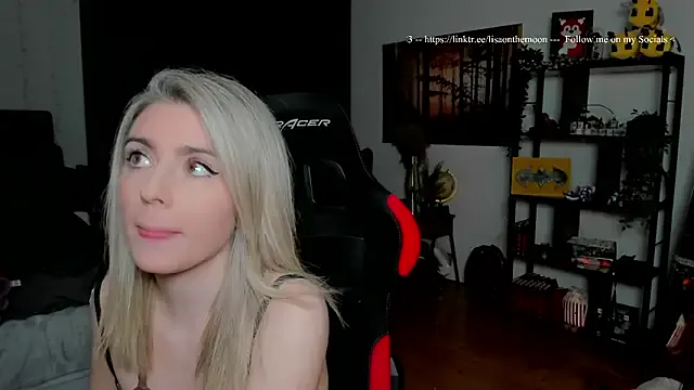 Lisaonthemoon — Last tipper gets 5 Video