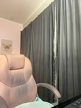 liss_black on StripChat