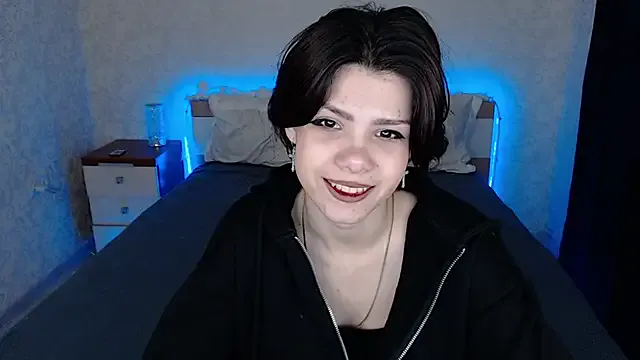 llittle-peachh on StripChat