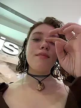 Freechat lucy-joy on StripChat