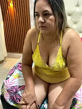 Freechat Lucy_Milf_474 on StripChat