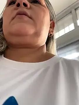 Freechat Lucy_Milf_474 on StripChat