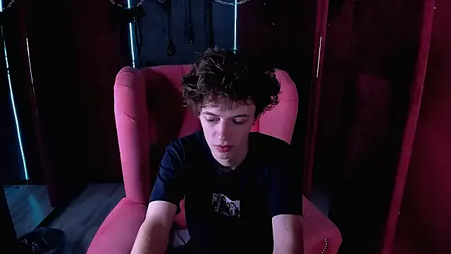 LukeSweet — cumshow